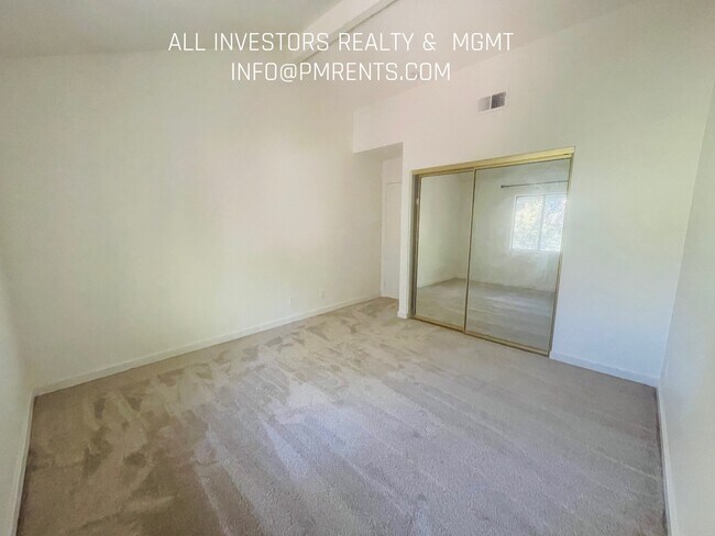 Building Photo - 27783 Tierra Vista Rd