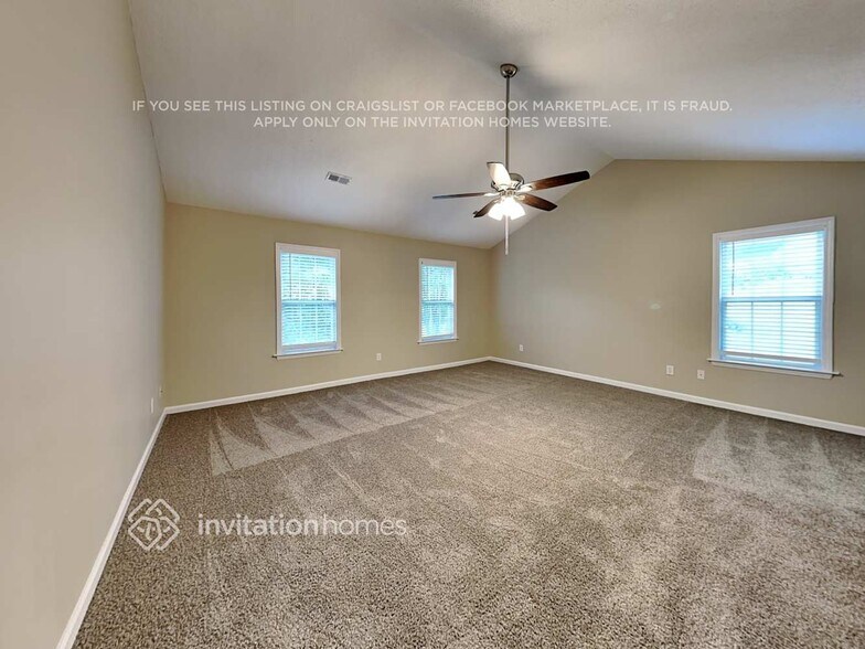 Building Photo - 8637 Hobhouse Cir