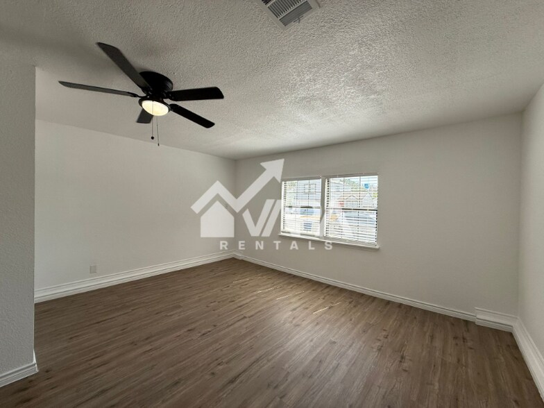 Building Photo - 4139 Alaskian Sunrise