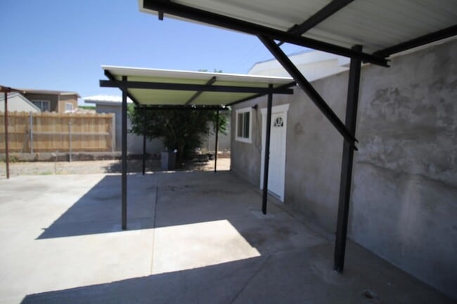 Building Photo - 8606 Gateway Blvd