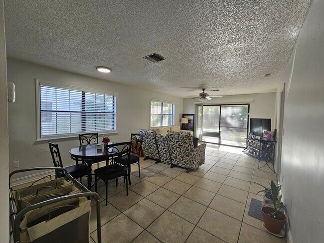 Building Photo - 5236 Treetops Dr