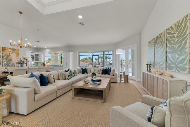 Building Photo - 50 N Sunset St