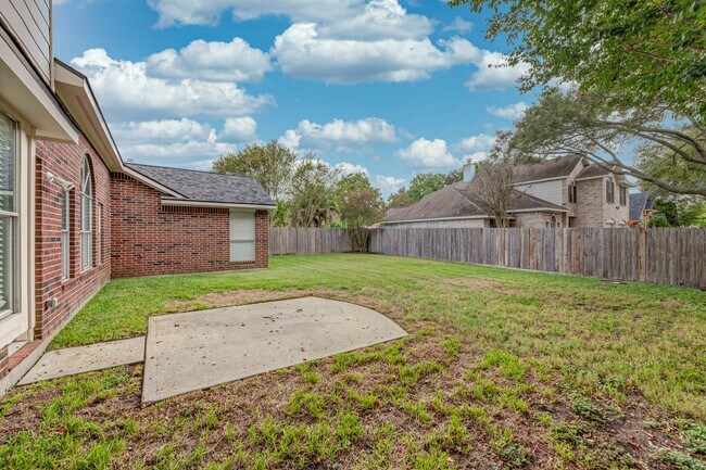 Building Photo - 23106 Beech Canyon Dr