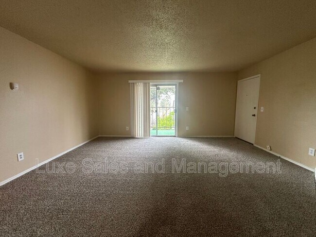 Building Photo - 6060 NW Expressway