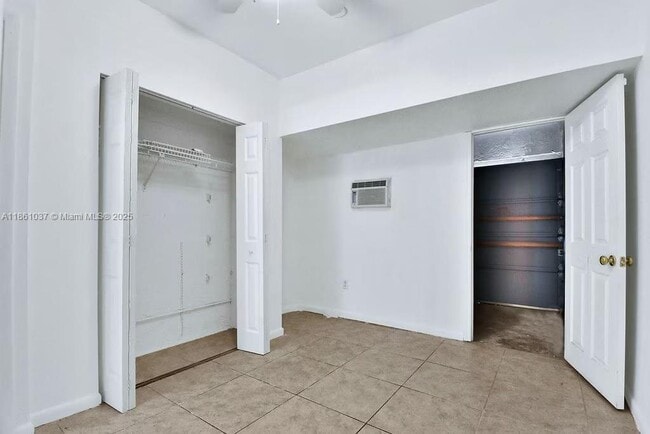 Building Photo - 3501 Magellan Cir
