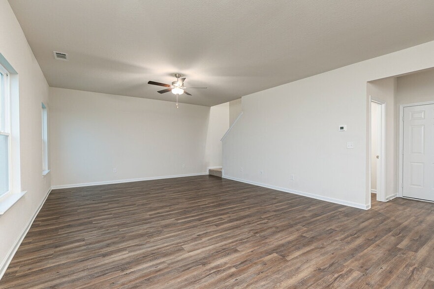 Building Photo - 1436 Sodbuster Dr
