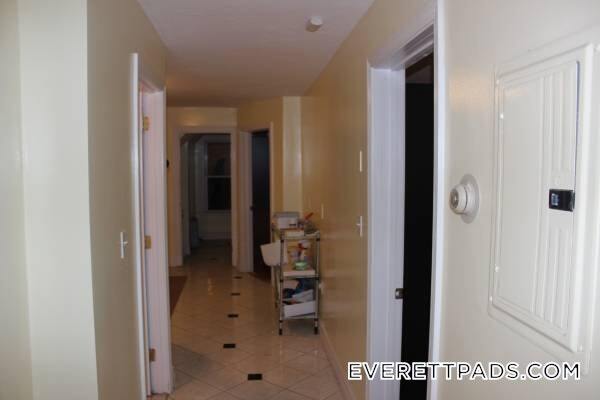 Building Photo - 161 Union St