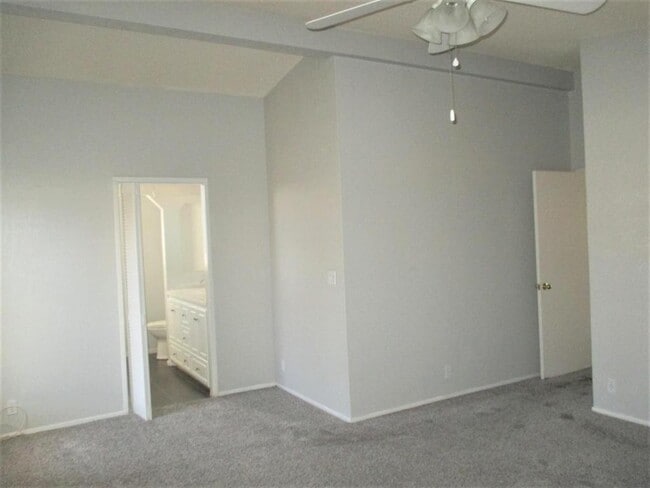 Building Photo - 2904 Peach Tree St