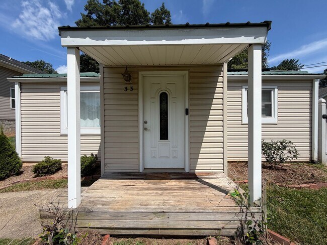 Building Photo - 33 Huffman Rd
