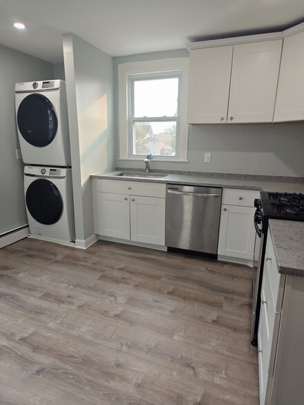 Building Photo - 516 Woodland Ave