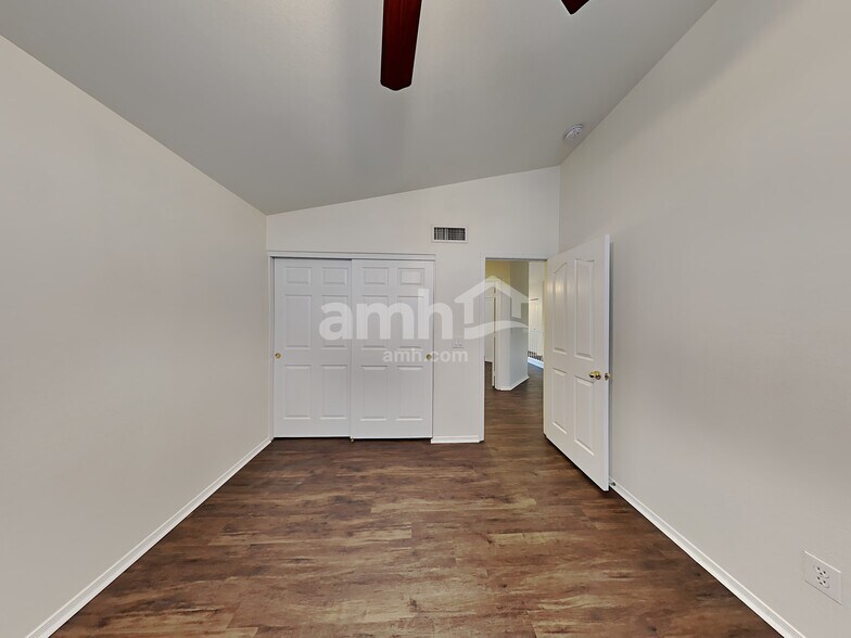 Building Photo - 2710 N 122nd Ave