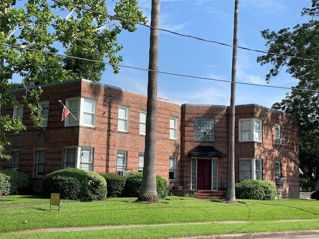Building Photo - 4821 Rusk St