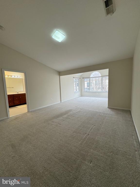 Building Photo - 25192 Whippoorwill Terrace