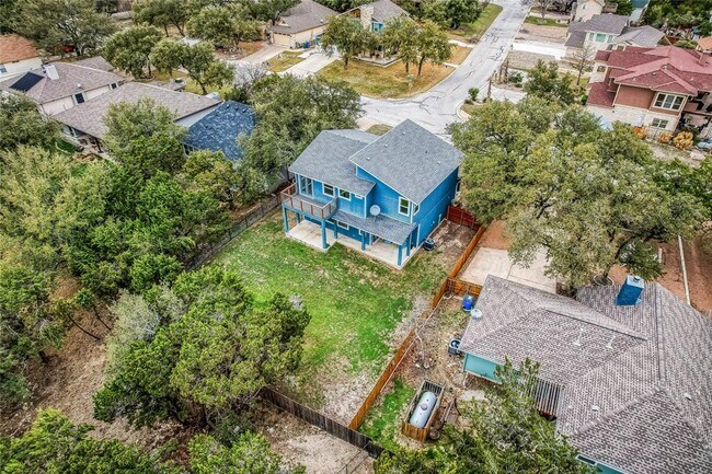 Building Photo - 18529 Staghorn Dr