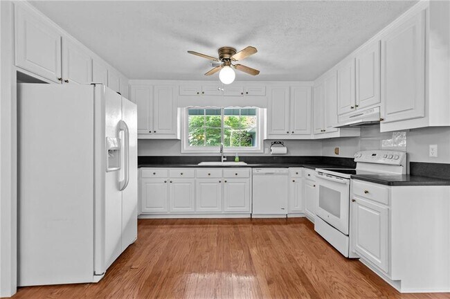 Building Photo - 4058 Haverford Ct