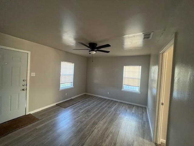 Building Photo - 5249 Encino Rd