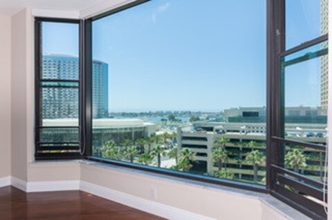 Building Photo - 500 W Harbor Dr