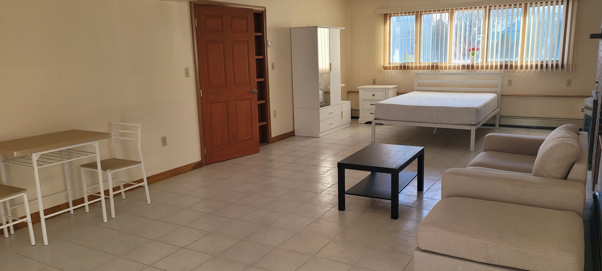 Building Photo - 15 Landers Rd