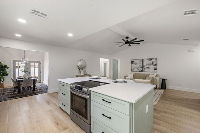 Building Photo - 10418 Doc Holliday Trail