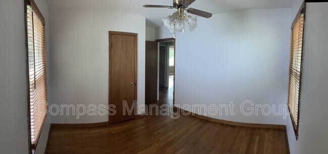 Building Photo - 2911 Davis St SE