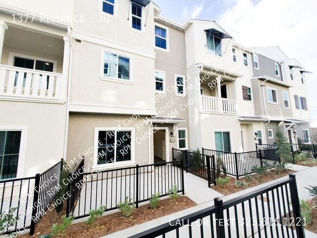 Building Photo - 1377 Reliance-30