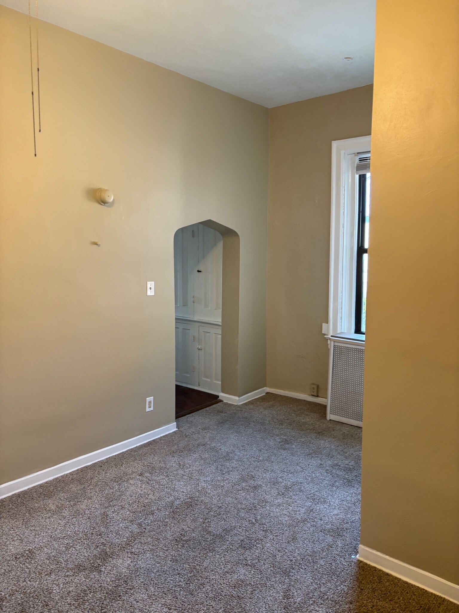 Building Photo - 406 Station Street