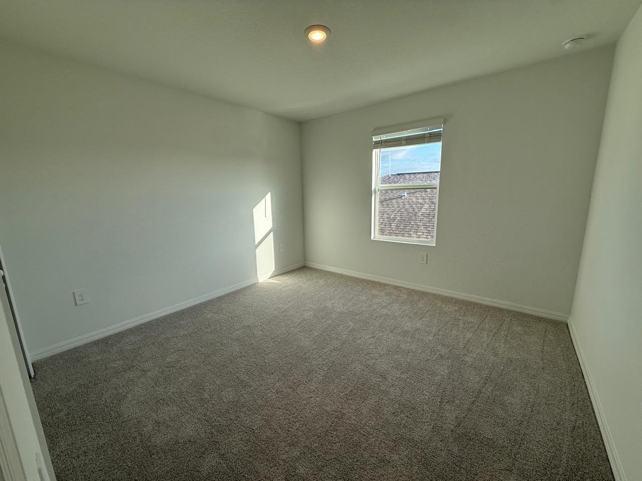 Building Photo - 2049 Albatross Nest Dr