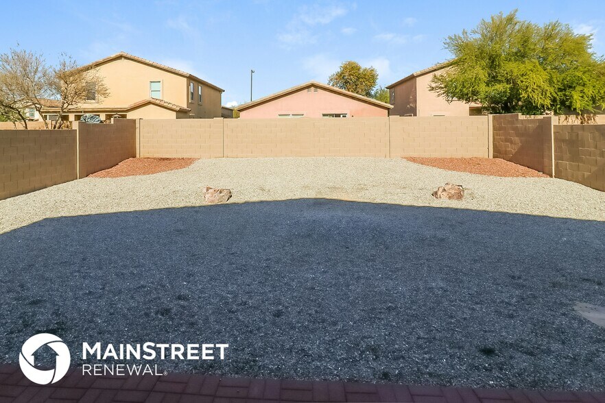 Building Photo - 25276 W Cranston Ln