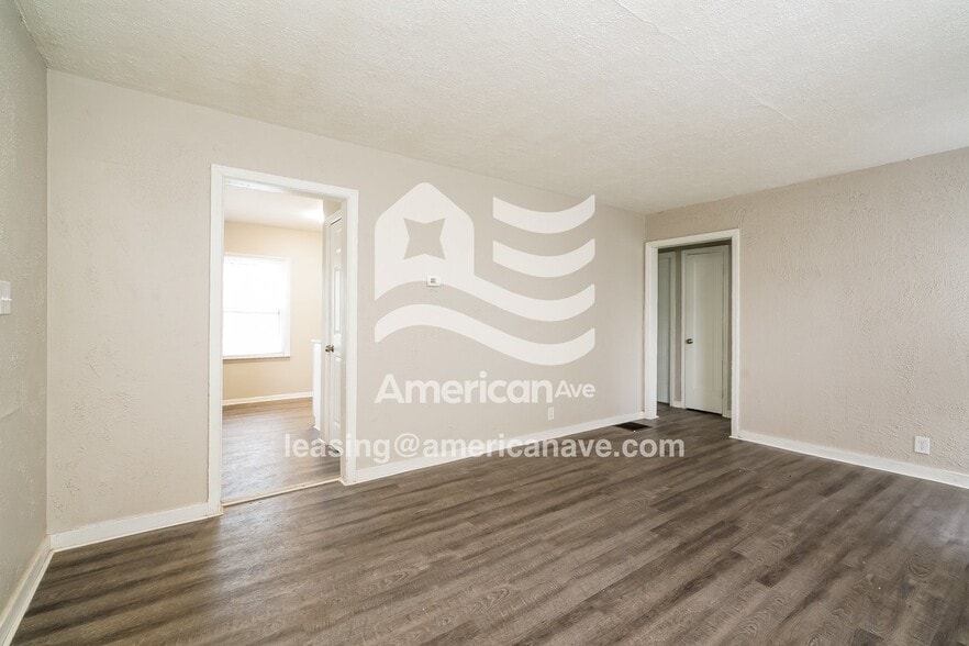 Building Photo - 2910 Frederickson St