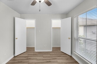 Building Photo - 1900 Bay Area Blvd