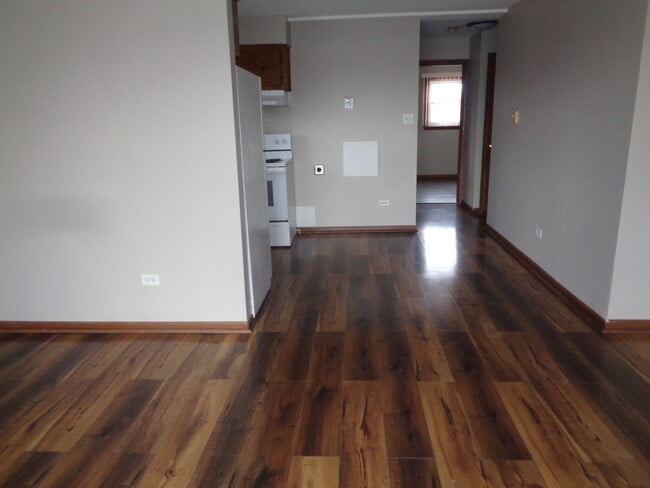 Building Photo - 3756 W 120th St