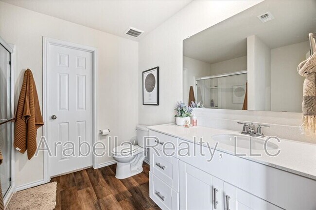 Building Photo - 13907 Anchor Wy