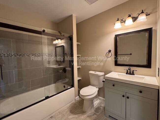 Building Photo - 7001 Norton Ln