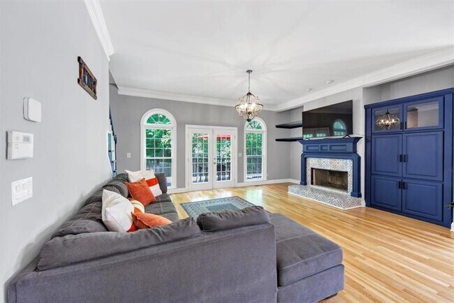 Building Photo - 3440 Burdett Ct