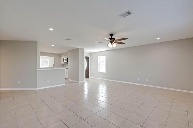 Building Photo - 5011 Redwing Brook Trail