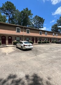 Building Photo - Walston Bridge Apartments
