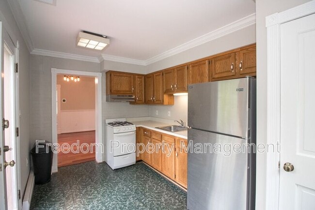 Building Photo - 9218 Portner Ave