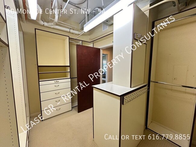 Building Photo - City View Condominiums - 2 Bedroom 2 Bath ...