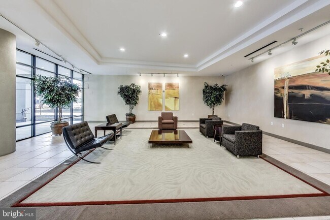 Building Photo - 8045 Newell St