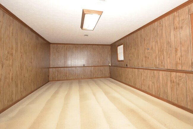 Building Photo - 1495 Haynes Ct SW