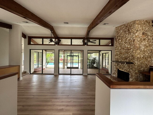 Building Photo - 7243 Encina Ln