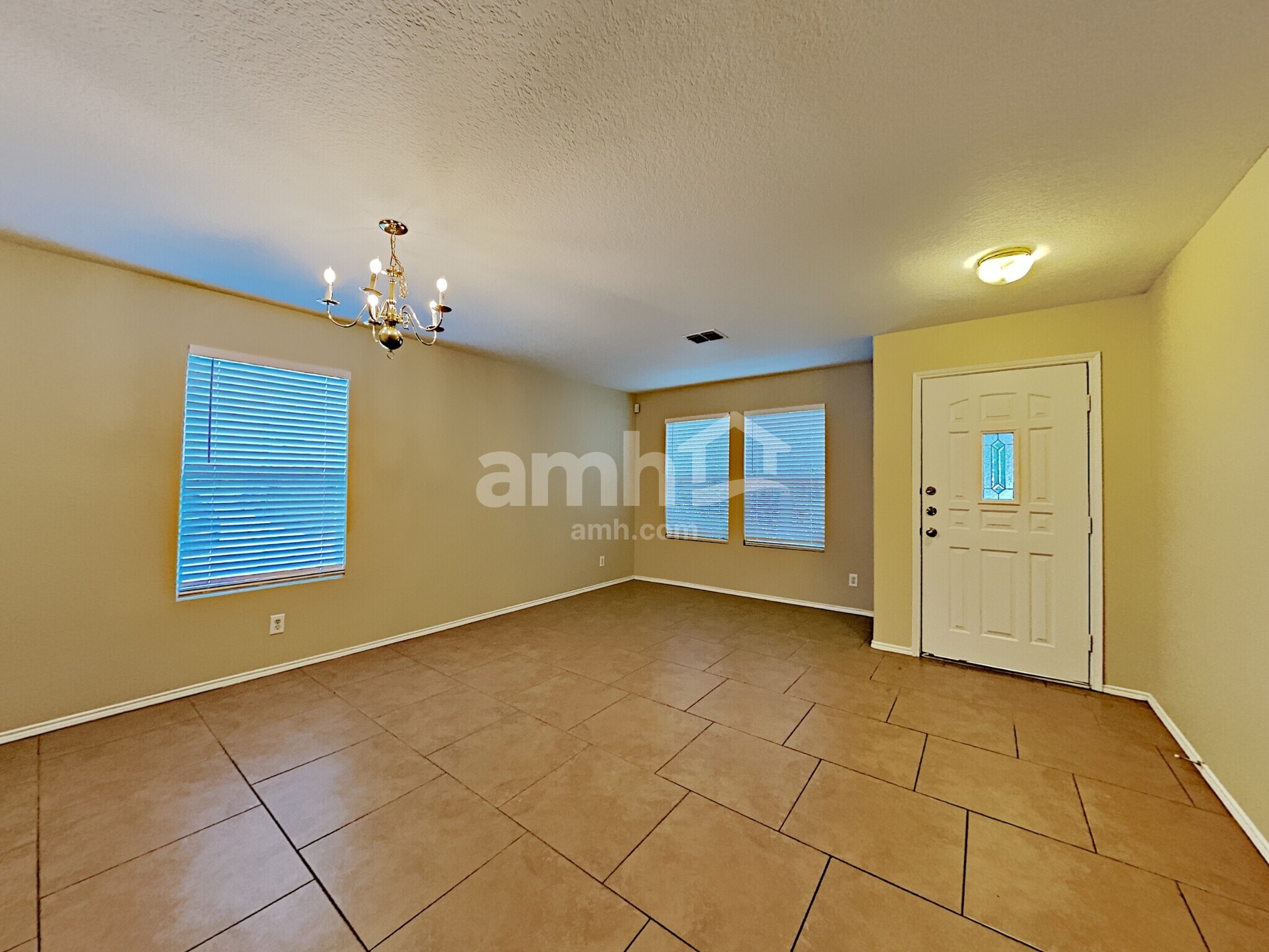 Building Photo - 12803 Salerno Way