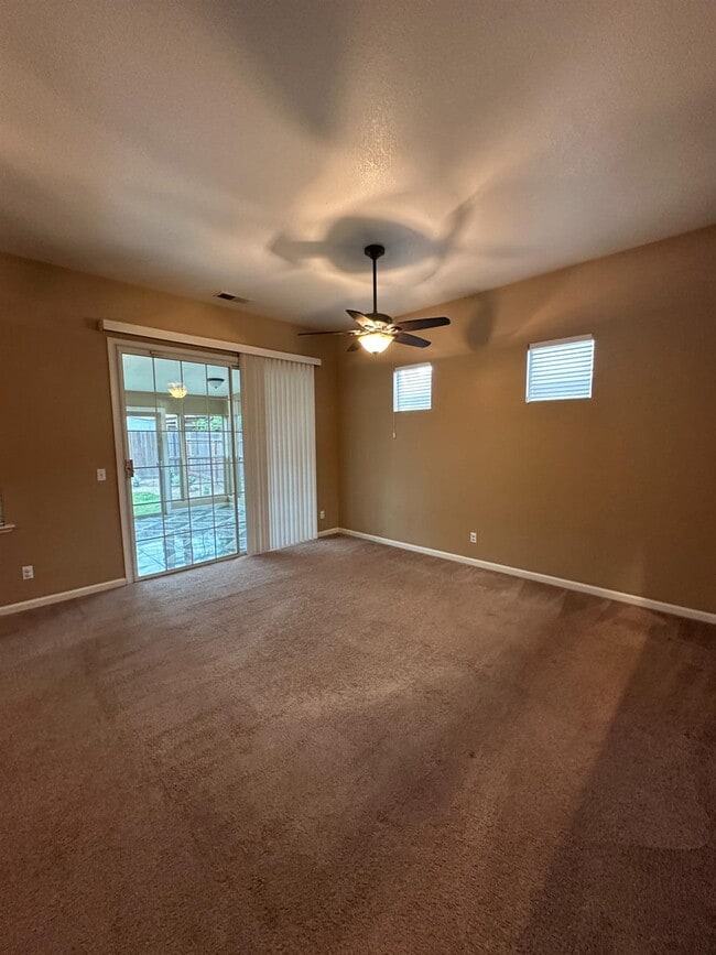 Building Photo - 2688 E Omaha Ave
