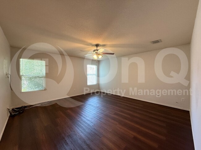 Building Photo - 8956 Preakness Cir