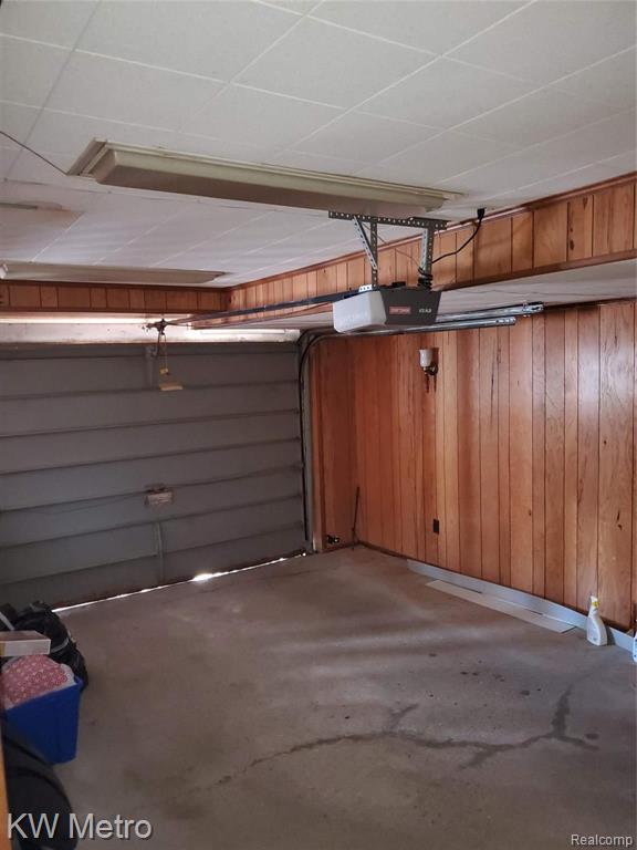 Building Photo - 553 N Old Woodward Ave