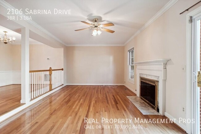 Building Photo - 2106 Sabrina Dr