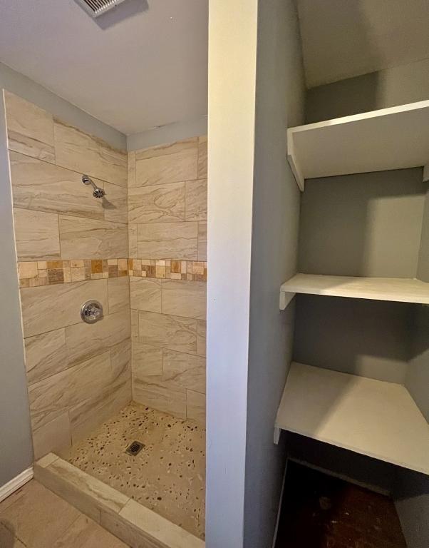 Building Photo - 149 Terracina Way