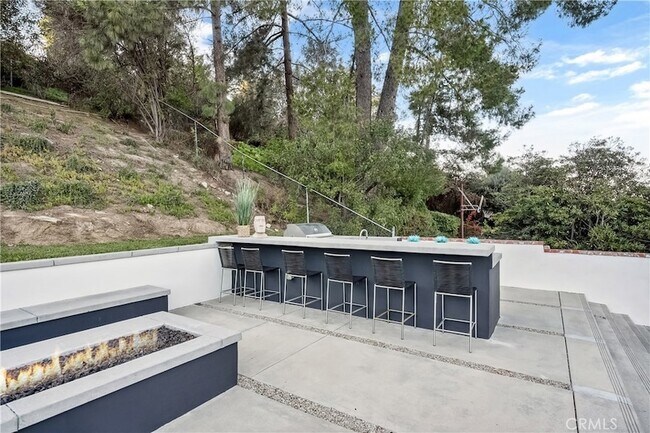 Building Photo - 4001 Coldstream Terrace