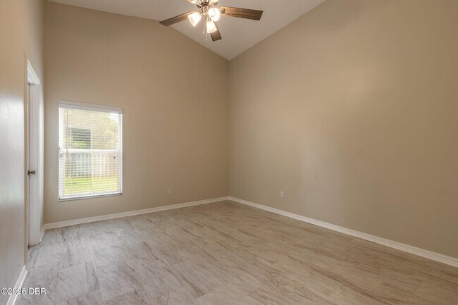 Building Photo - 109 Brookhollow Cir
