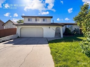 Building Photo - 6990 Snowbird Dr